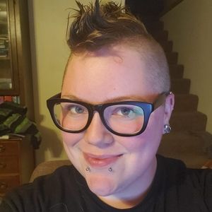 Meet your Posher, Kerri